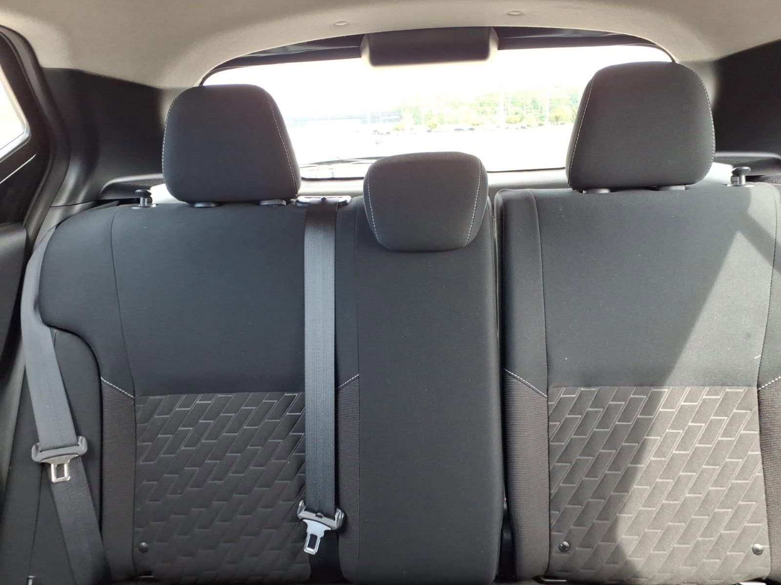 Used 2022 Nissan Kicks S FWD image 14