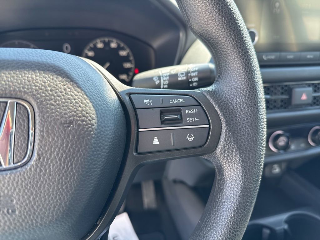 Used 2025 Honda HR-V LX image 15