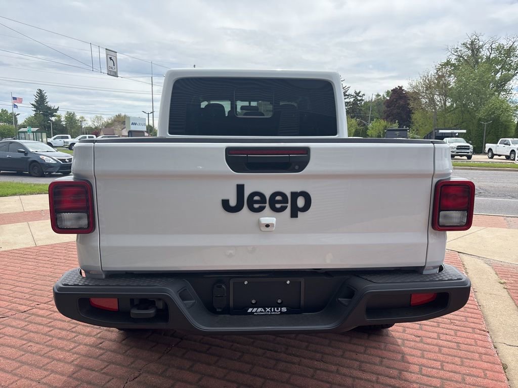 New 2025 Jeep Gladiator Sport AWD/4WD image 5