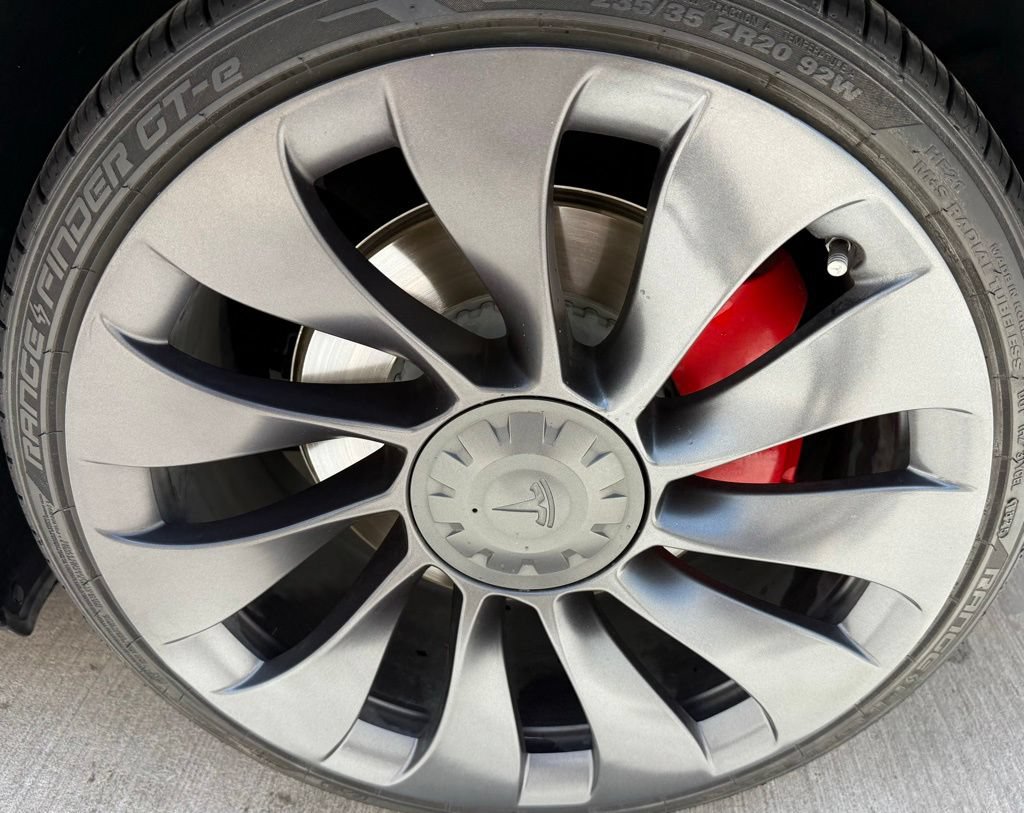 Used 2021 Tesla Model 3 Performance AWD/4WD image 10