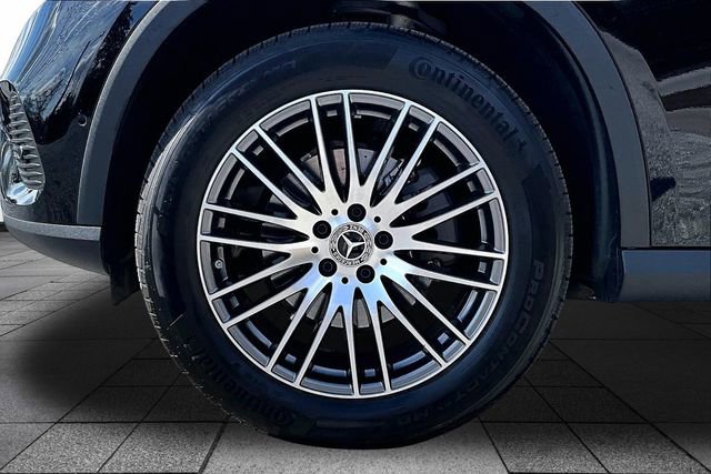 Certified 2026 Mercedes-Benz GLC 300 4MATIC image 37