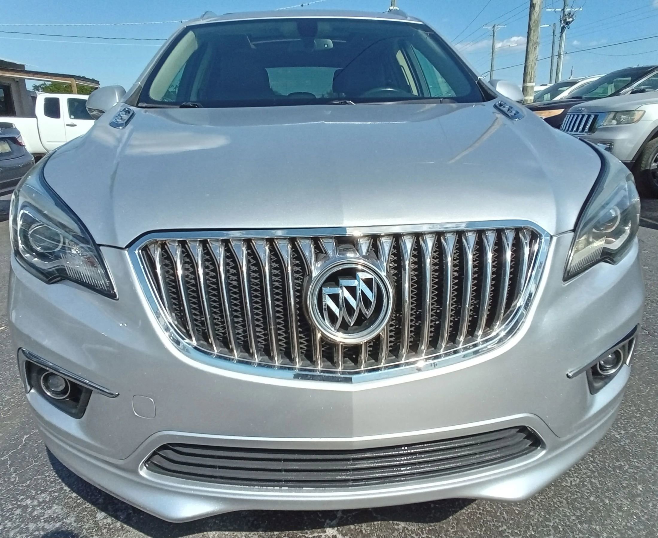 Used 2017 Buick Envision Essence FWD image 3