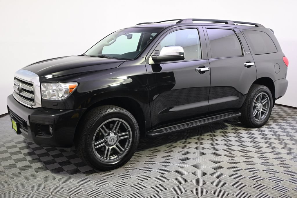 Used 2017 Toyota Sequoia Platinum AWD/4WD image 2