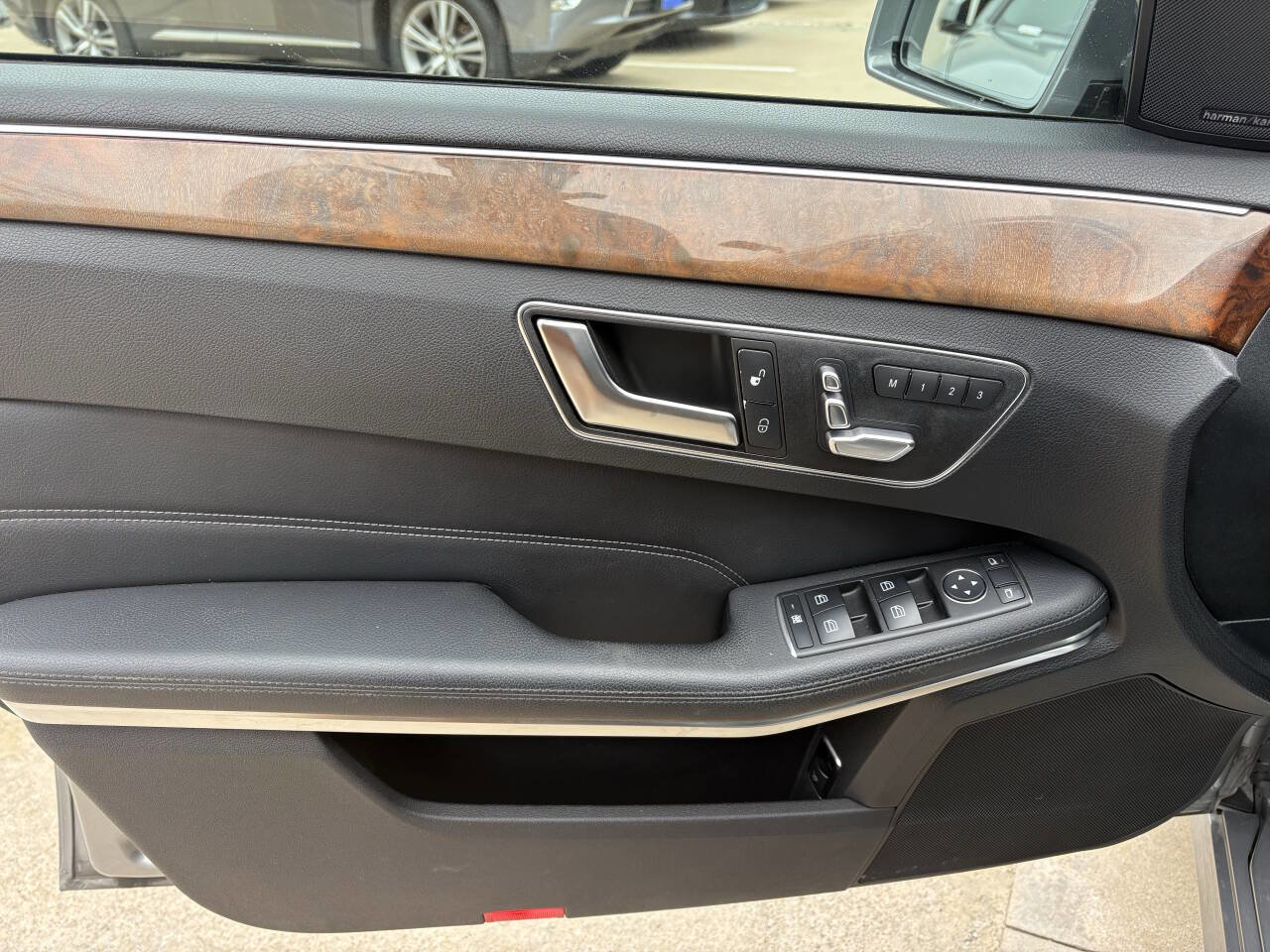 Used 2014 Mercedes-Benz E 250 BlueTEC Sedan image 15