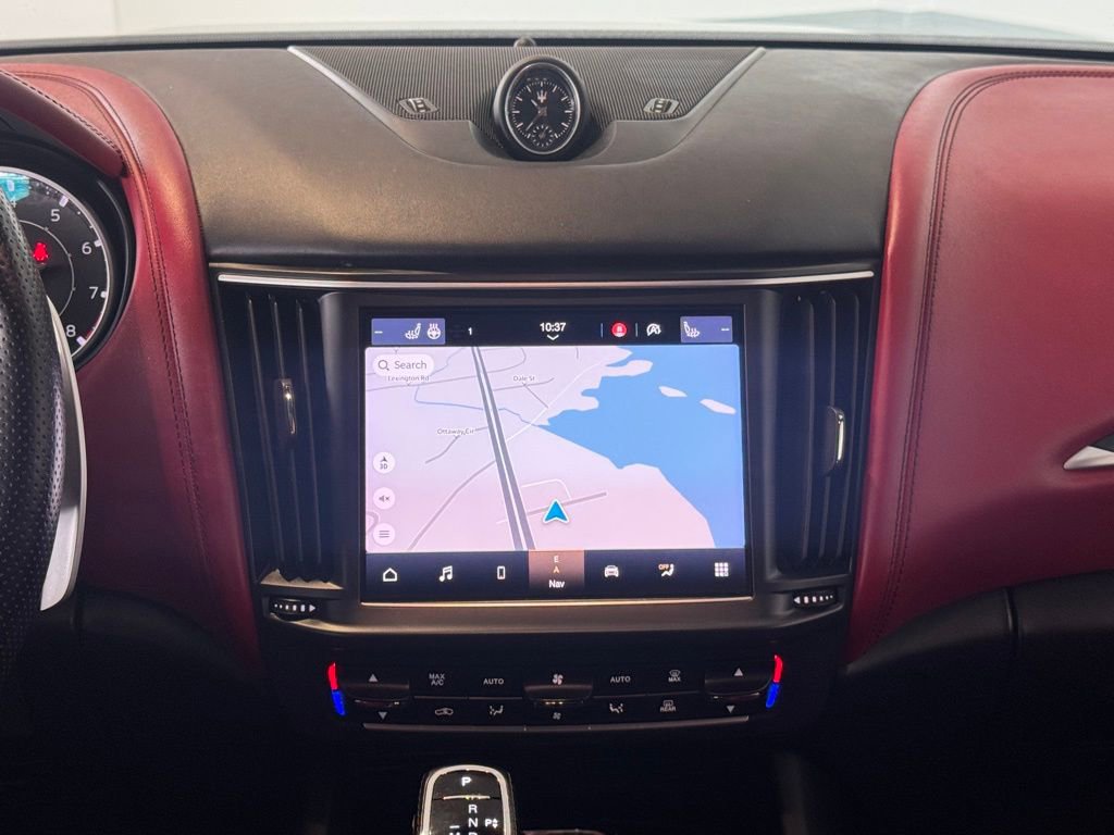 Used 2021 Maserati Levante GranSport image 35