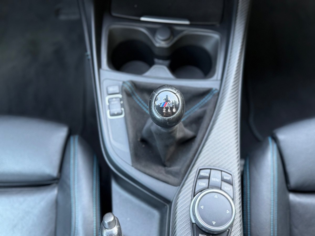 Used 2017 BMW M2 RWD image 32