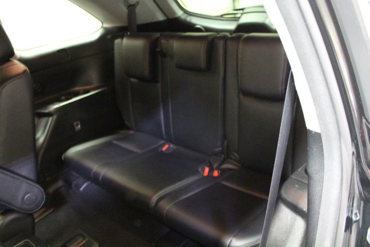 Used 2017 Toyota Highlander Limited Platinum image 22