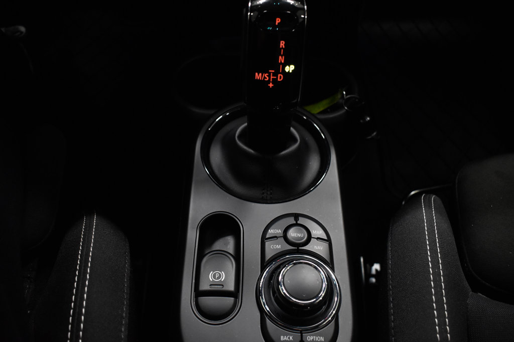 Used 2023 MINI Cooper John Cooper Works w/ Driver Assistance Package FWD image 15