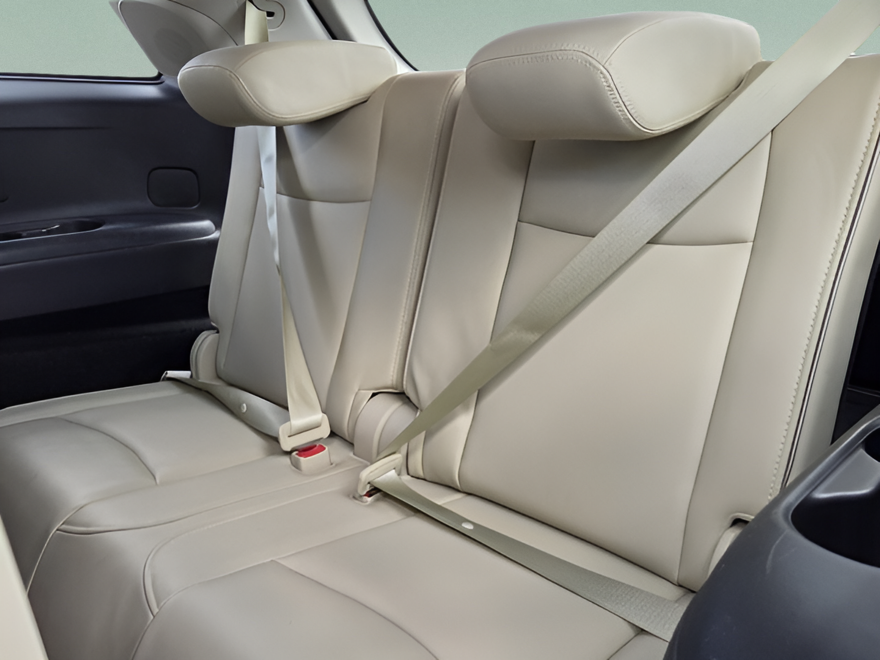 Used 2020 INFINITI QX60 Luxe w/ Sensory Package FWD image 9