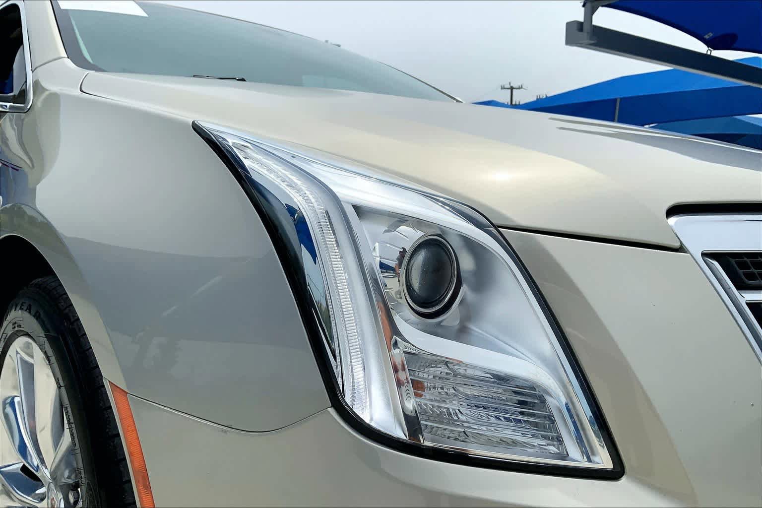 Used 2013 Cadillac XTS Luxury FWD image 27