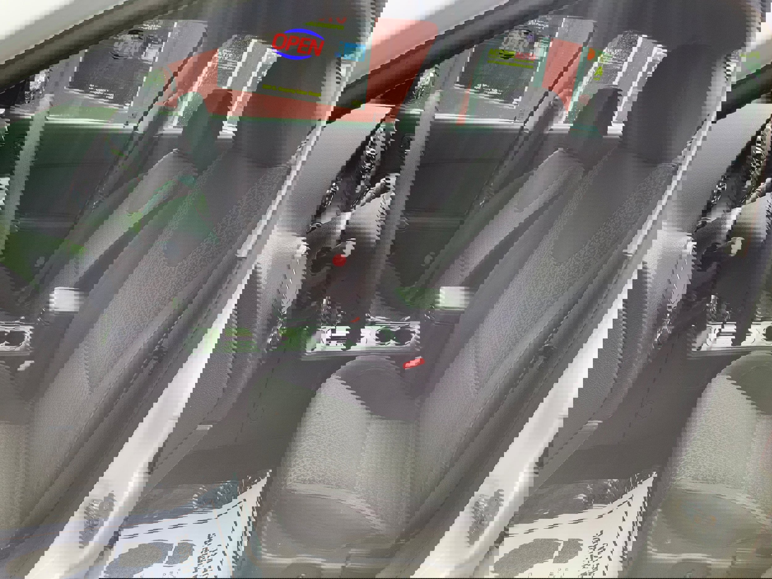 Used 2008 Pontiac G6 Value Leader image 10