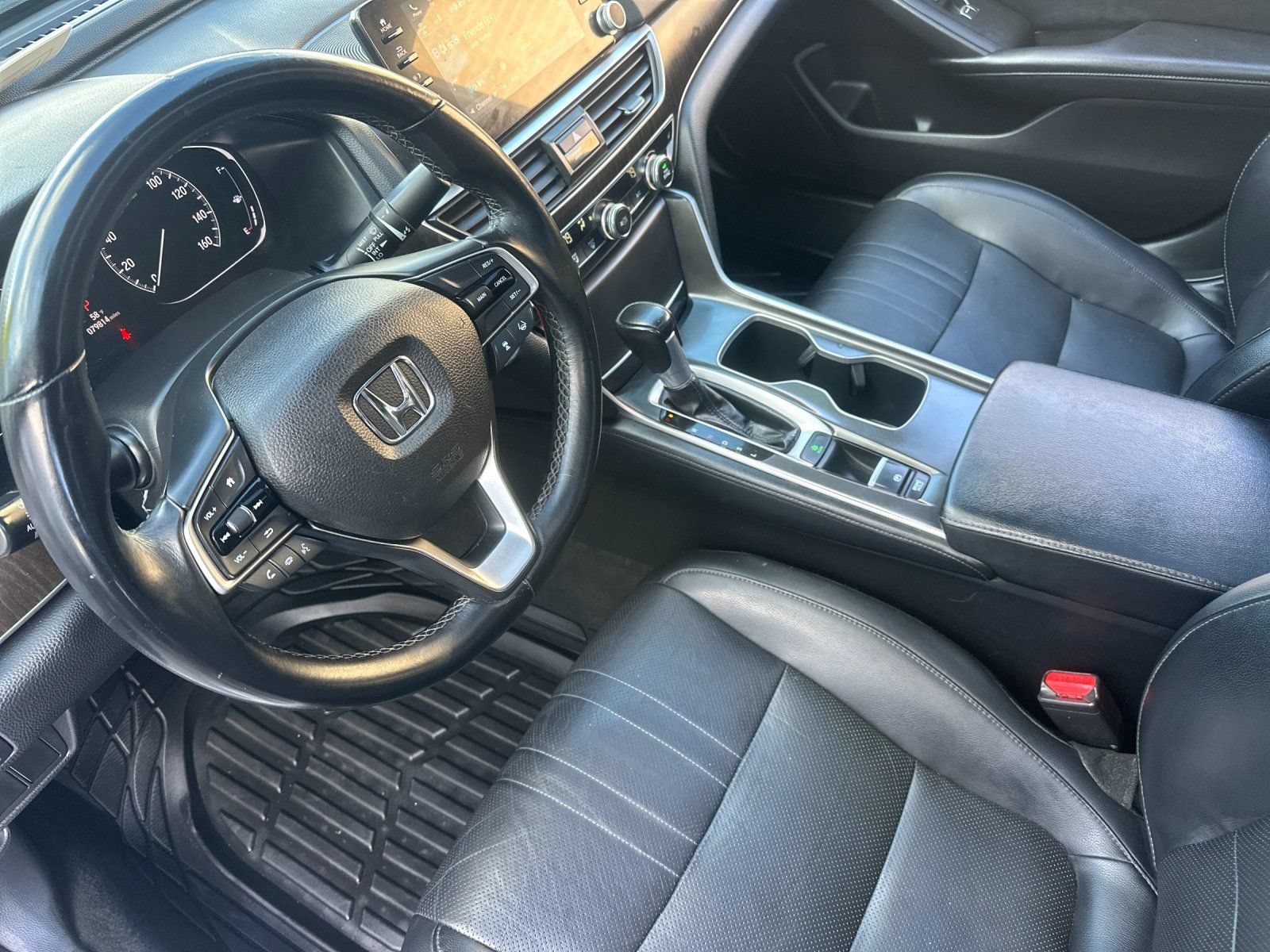 Used 2018 Honda Accord EX-L image 10