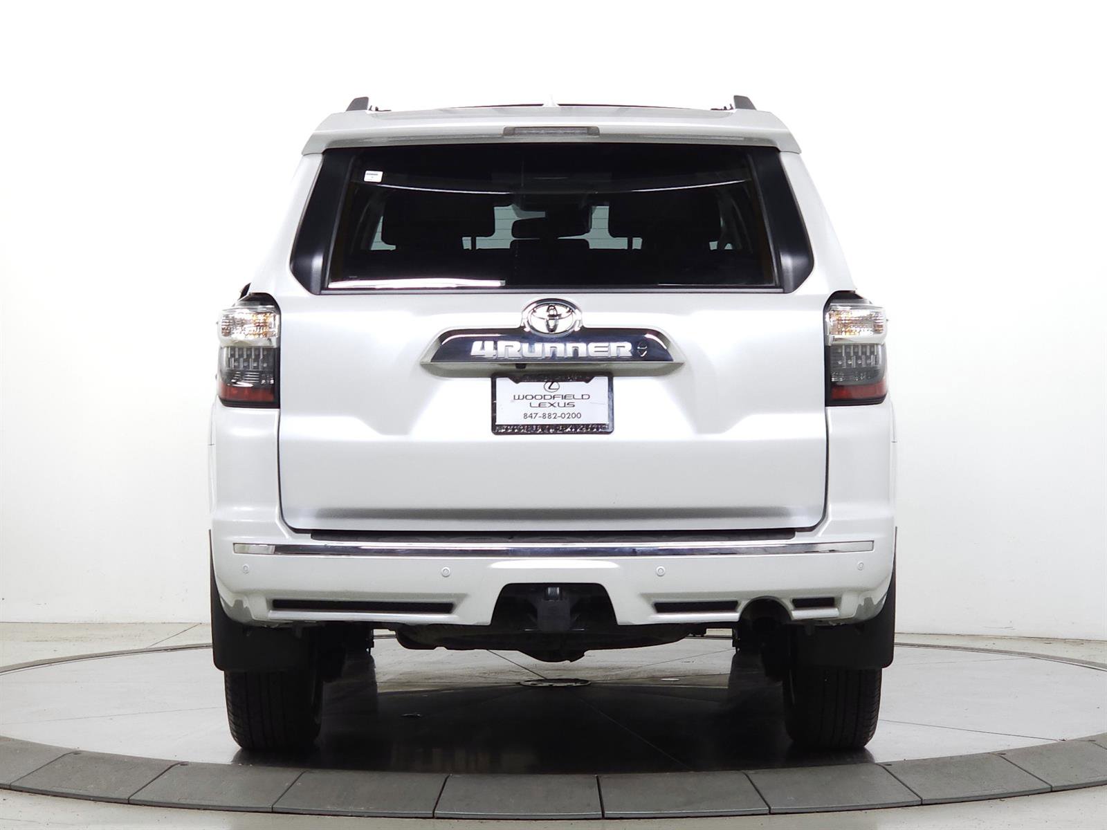 Used 2024 Toyota 4Runner Limited AWD/4WD image 7