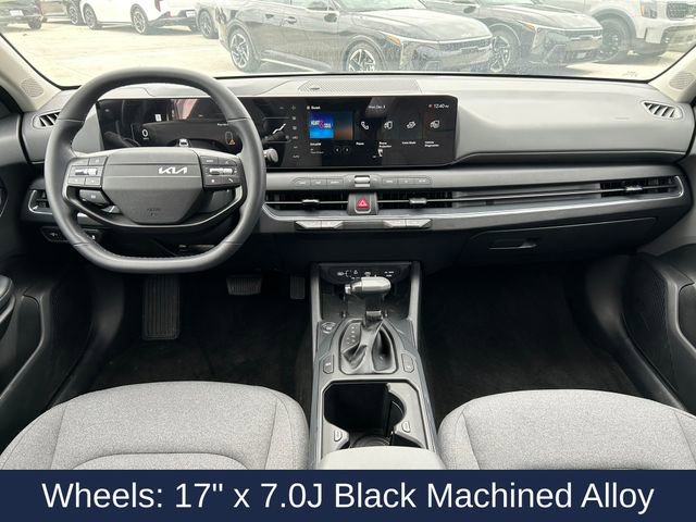 Used 2025 Kia K4 EX image 19