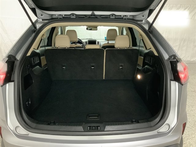 Used 2024 Ford Edge SEL image 8