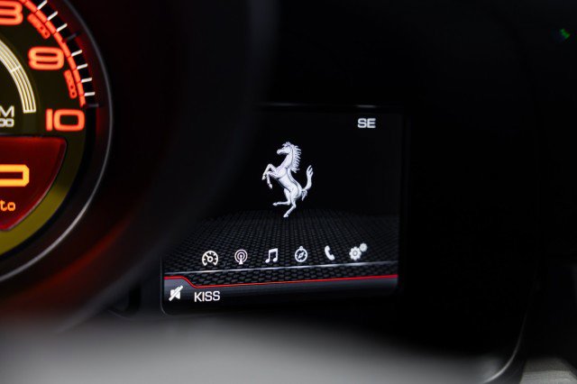 Used 2020 Ferrari F8 Tributo image 48