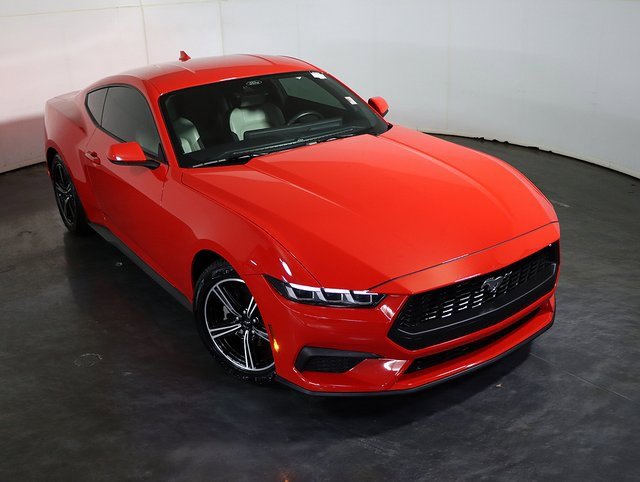 Used 2024 Ford Mustang Premium image 7