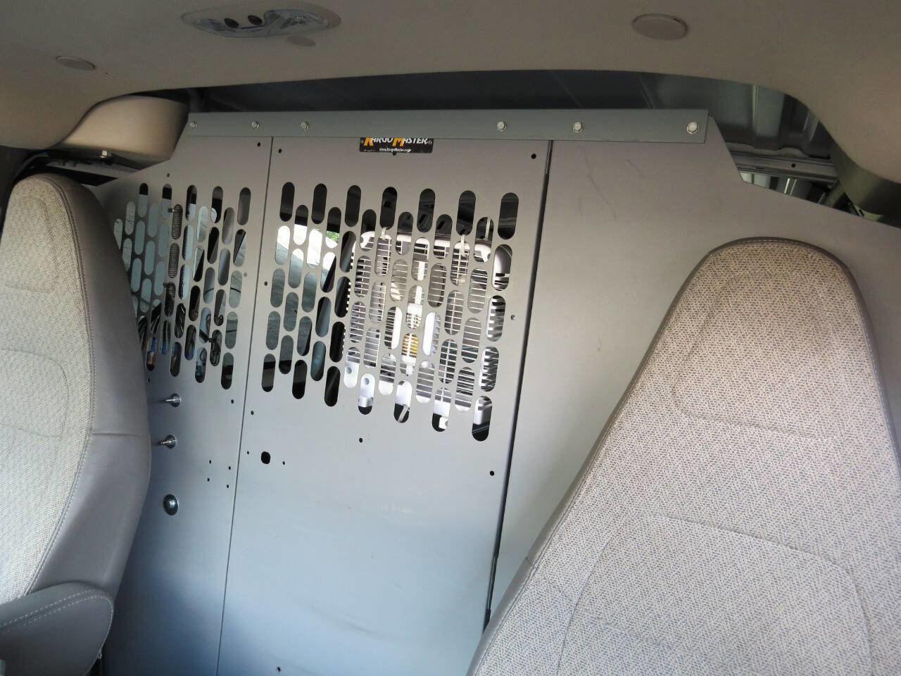 Used 2016 Chevrolet Express 3500 image 77