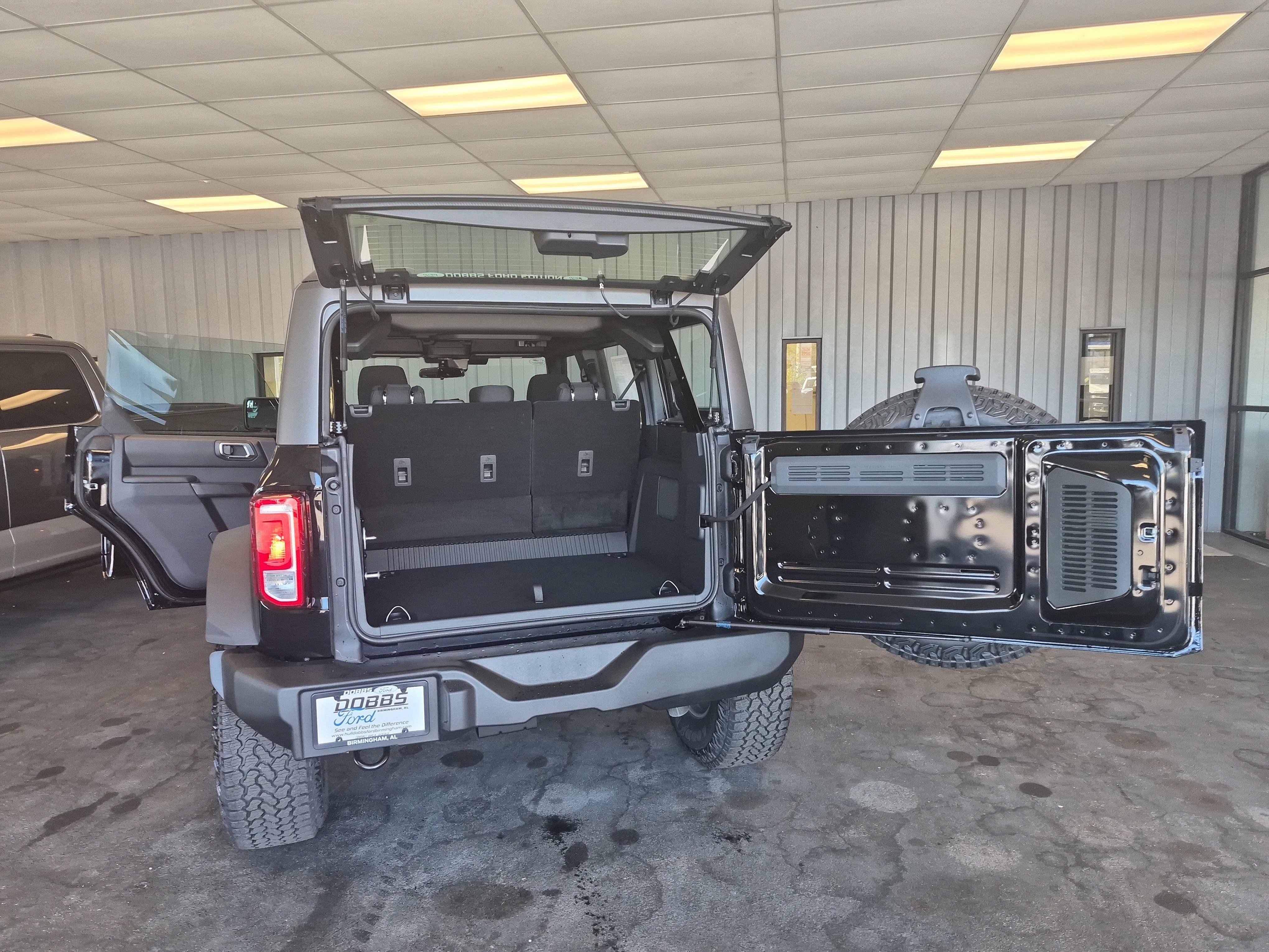 New 2025 Ford Bronco 4-Door w/ Sasquatch Package image 15