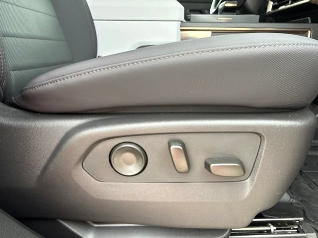 Used 2025 GMC Hummer EV 3X AWD/4WD image 33