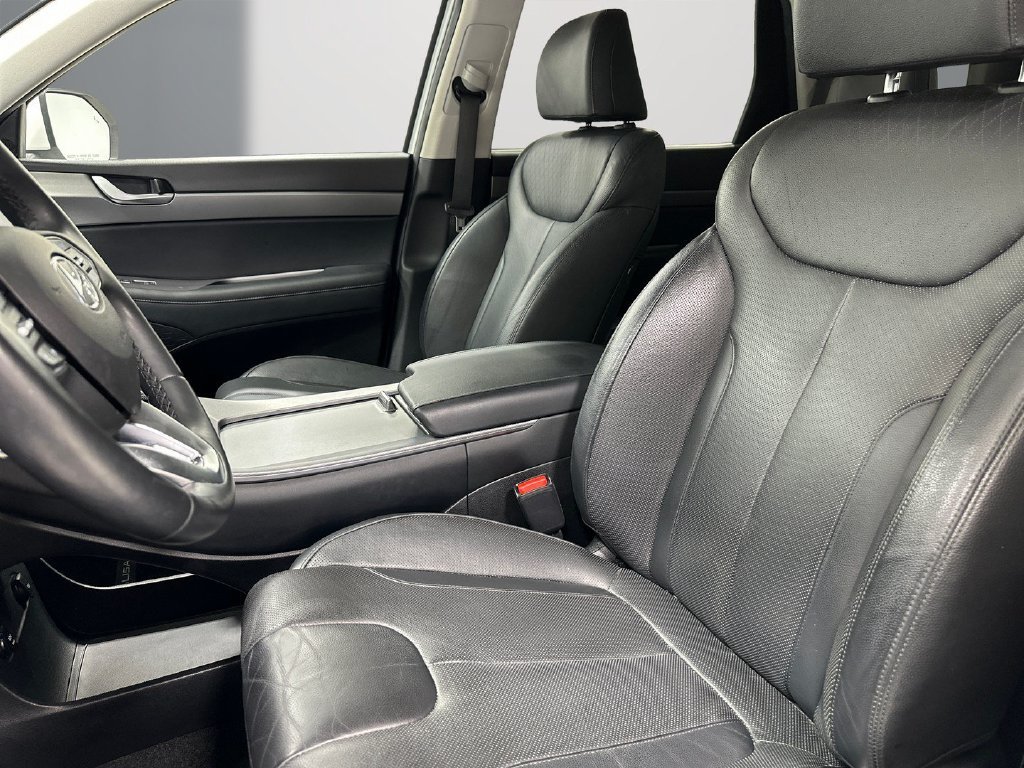 Used 2021 Hyundai Palisade SEL w/ Premium Package FWD image 14