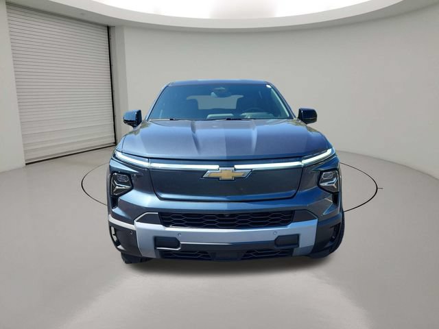New 2026 Chevrolet Silverado EV LT w/ Plus Package AWD/4WD image 2