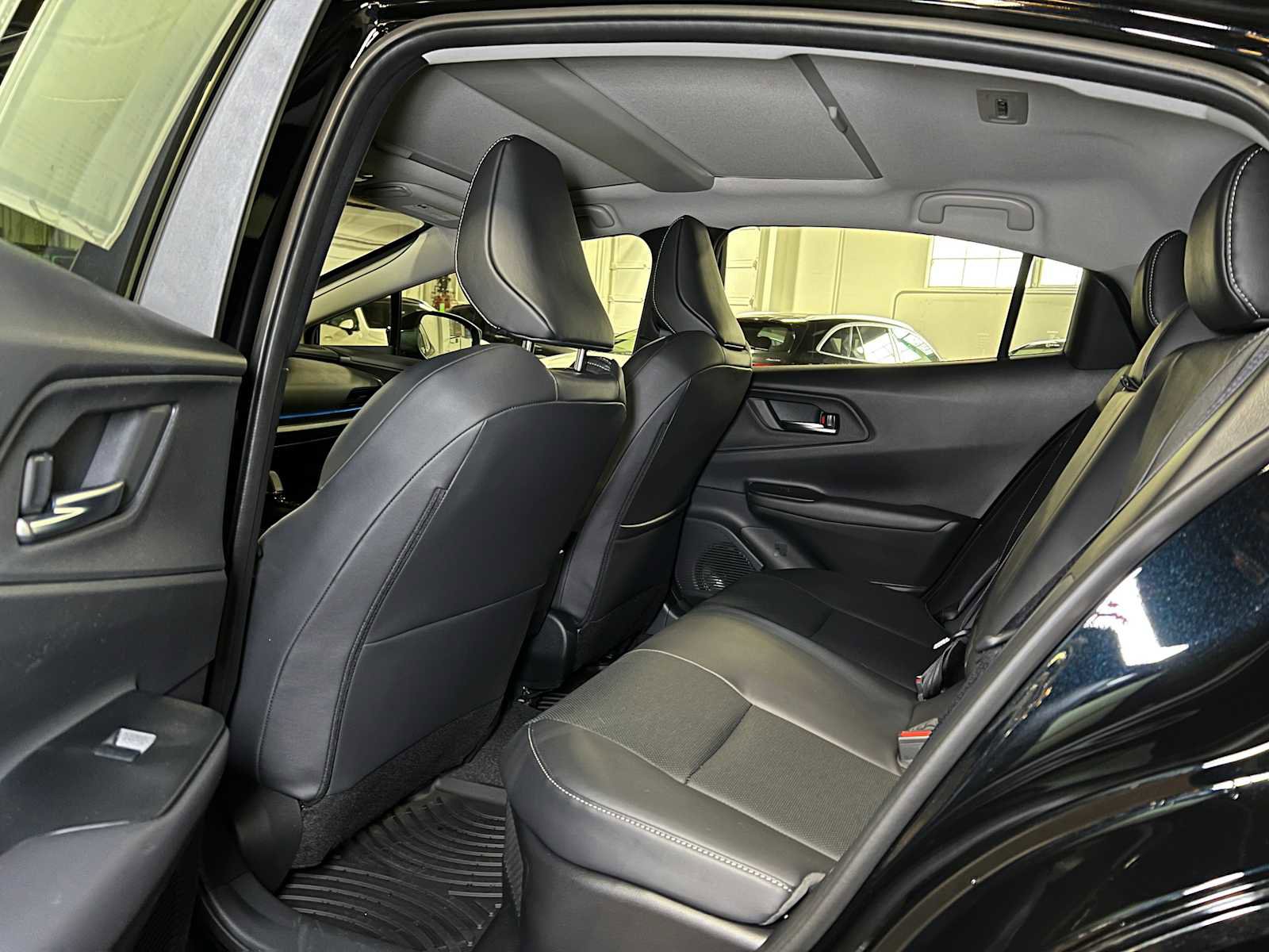 Used 2025 Toyota Prius AWD image 16