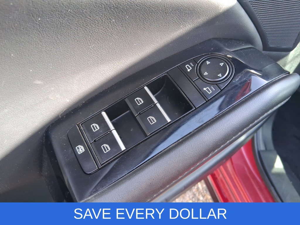 Used 2024 MAZDA MAZDA3 s FWD image 8
