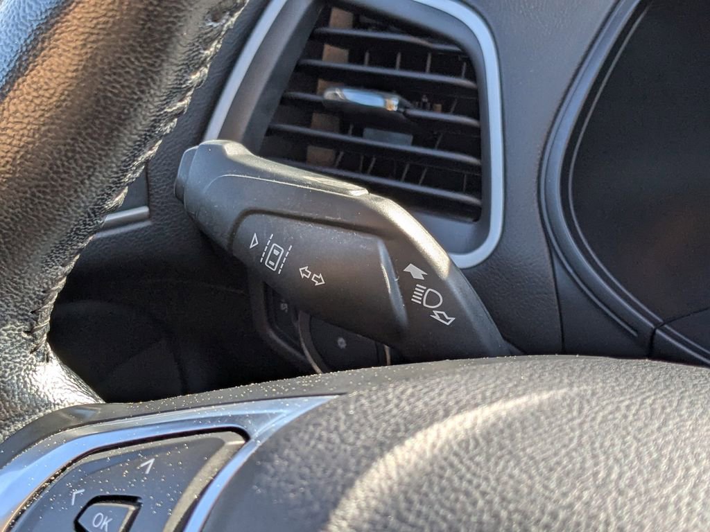 Used 2023 Ford Edge SEL AWD/4WD image 24