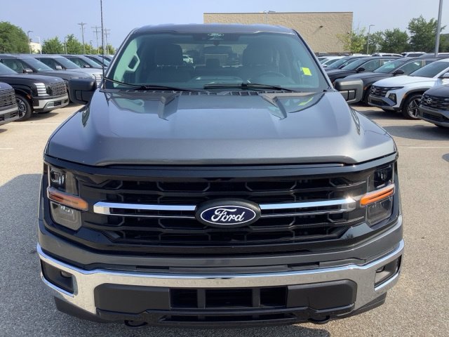 Used 2025 Ford F150 XLT w/ Equipment Group 301A Standard AWD/4WD image 2