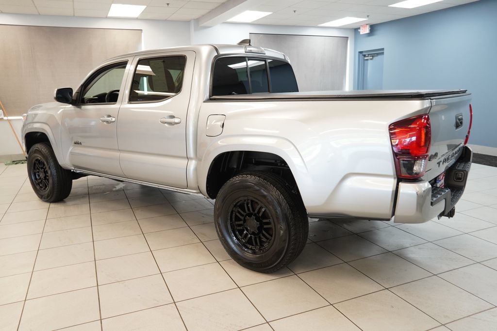 Used 2023 Toyota Tacoma SR AWD/4WD image 7