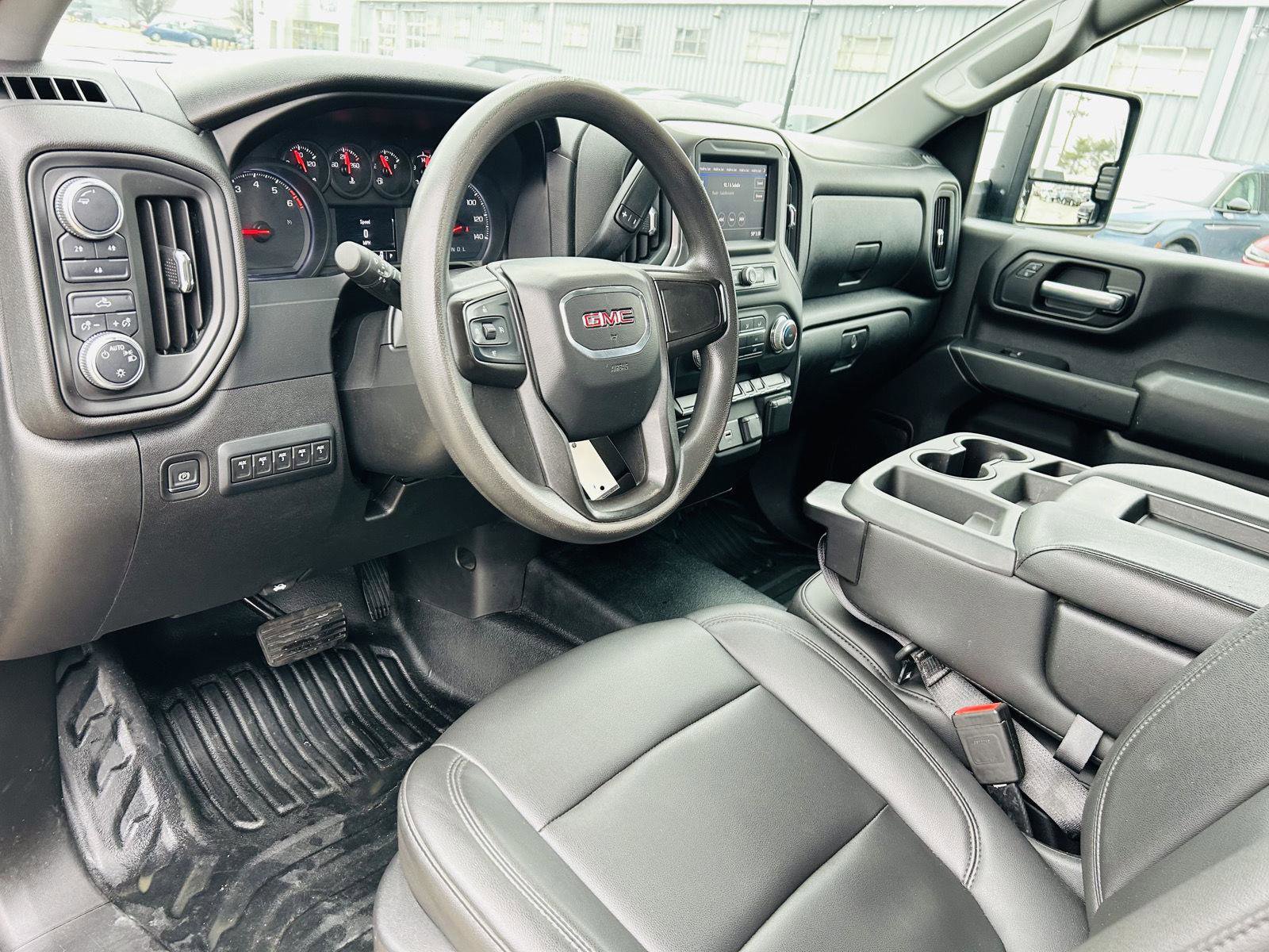 Used 2020 GMC Sierra 3500 W/T w/ Convenience Package image 8