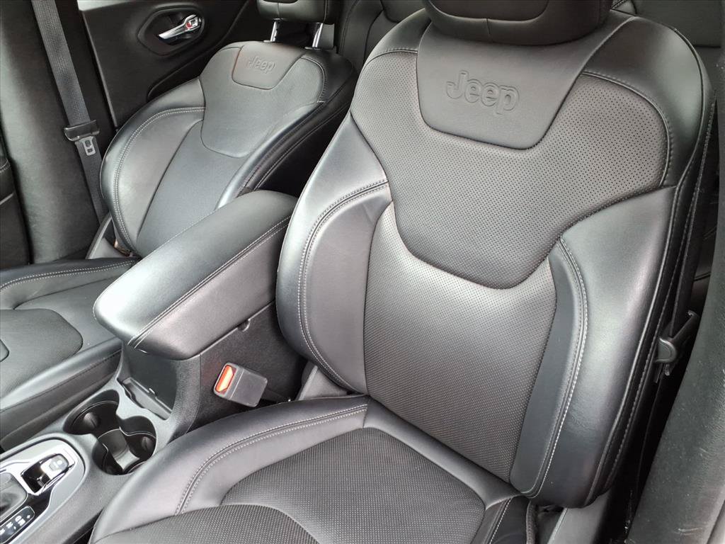 Used 2022 Jeep Cherokee Limited AWD/4WD image 18