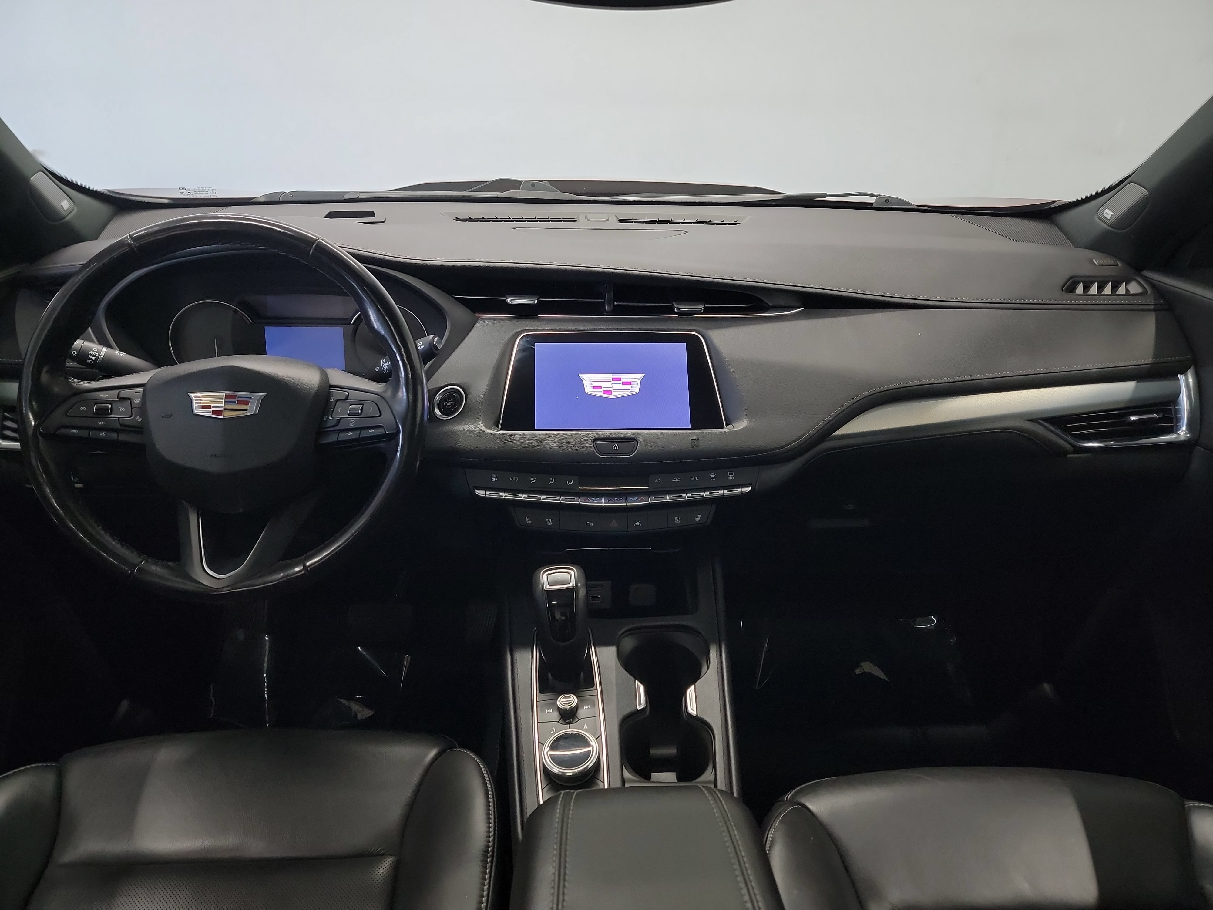 Used 2019 Cadillac XT4 Premium Luxury AWD/4WD image 15