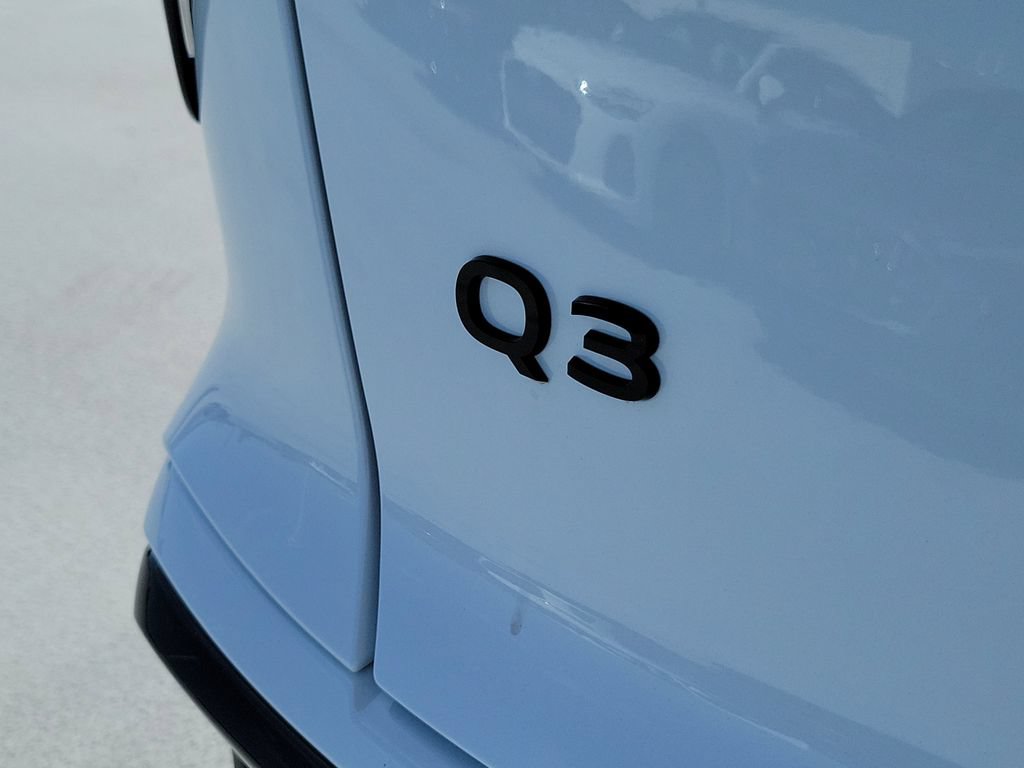 New 2026 Audi Q3 quattro 2.0T AWD/4WD image 5