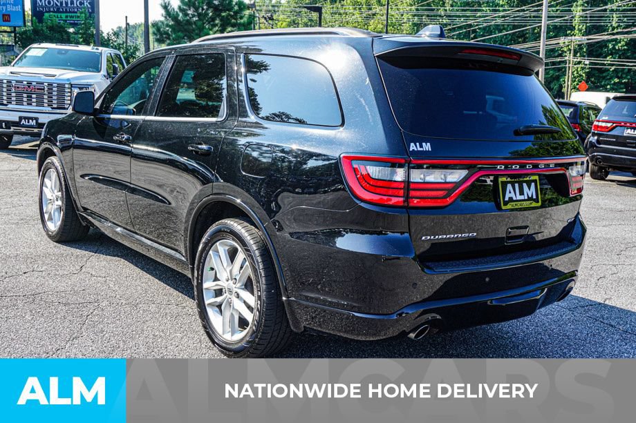 Used 2024 Dodge Durango GT RWD image 4