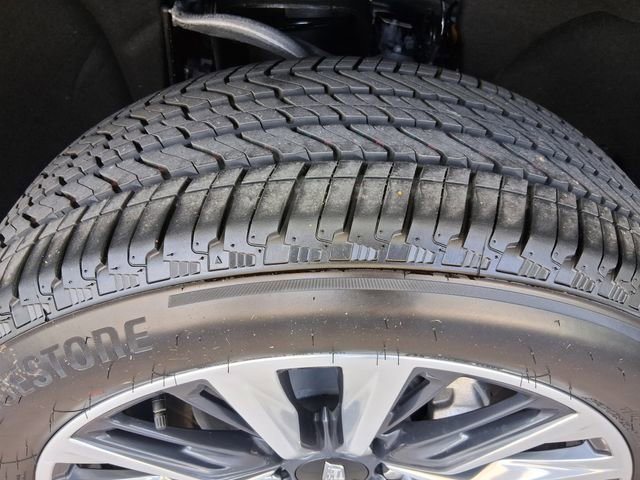 New 2025 Cadillac Escalade Premium Luxury w/ LPO, Floor Liner Package image 28