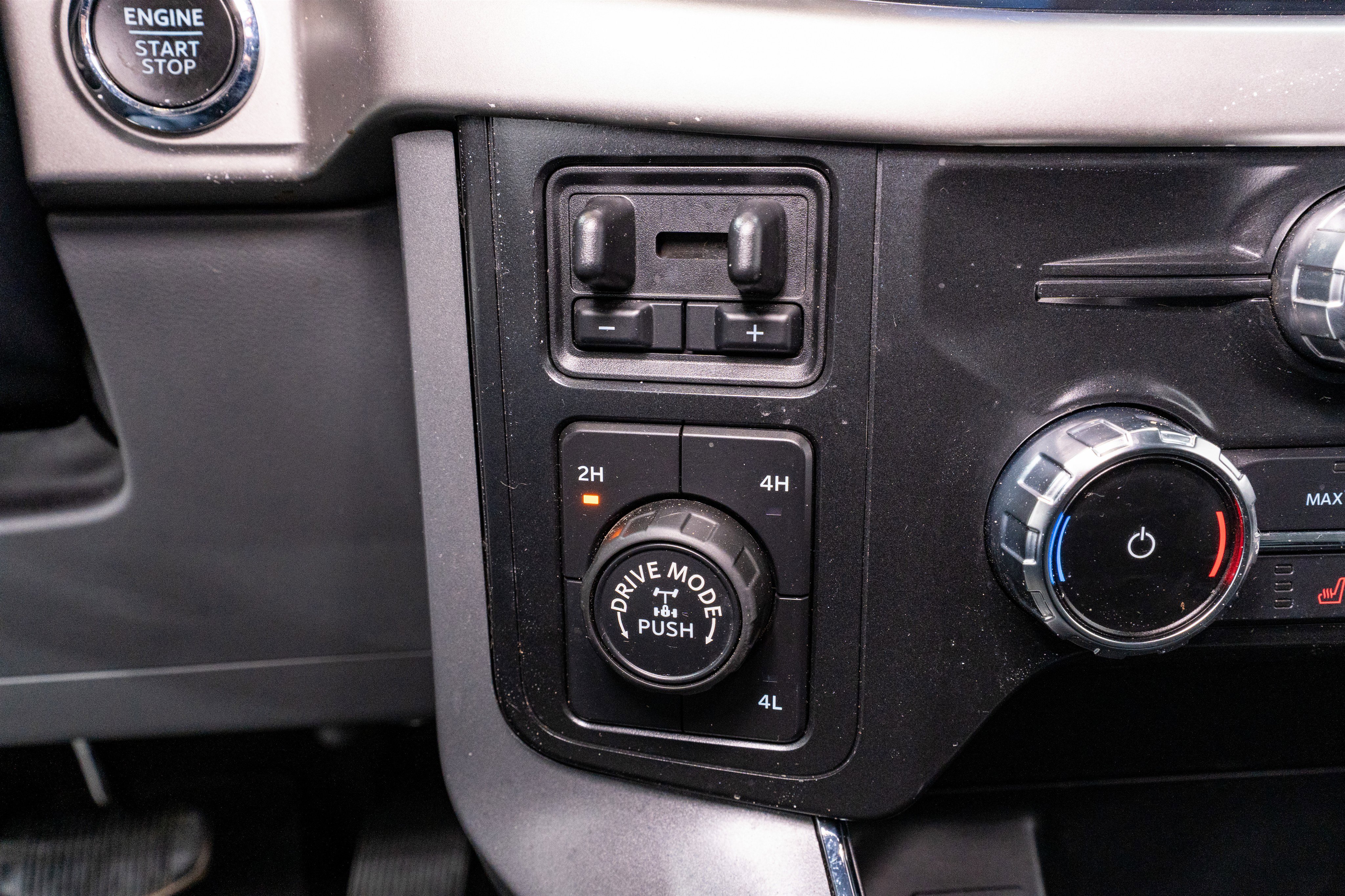 Used 2022 Ford F150 XLT w/ Equipment Group 302A High image 24