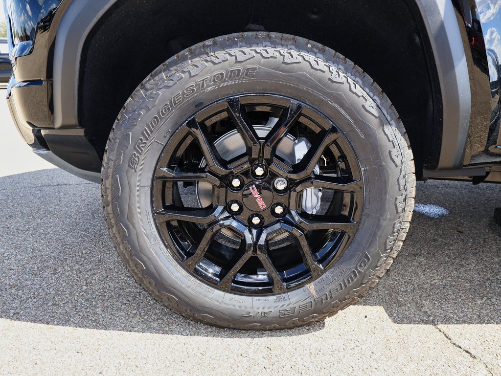 New 2026 GMC Canyon Denali w/ LPO, Denali Black Edition image 33