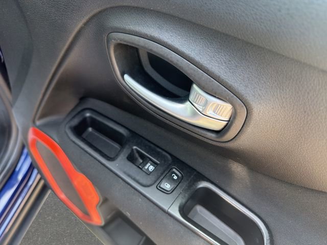 Used 2018 Jeep Renegade Sport w/ Power & Air Group AWD/4WD image 16