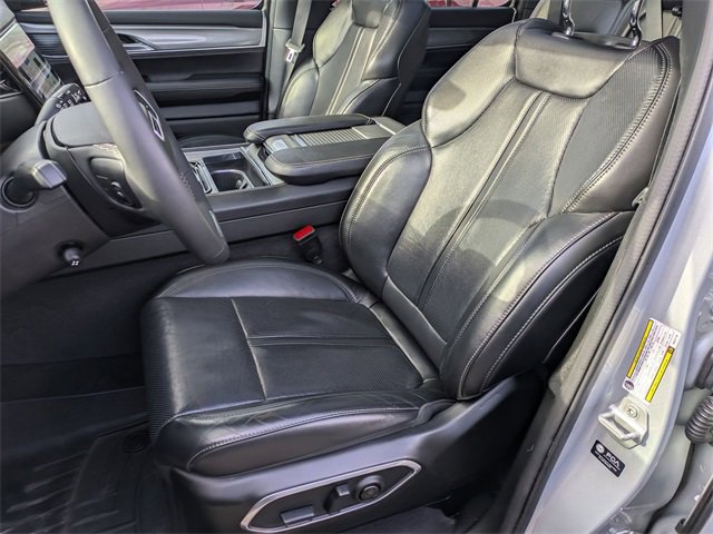 Used 2022 Jeep Wagoneer Series I image 11