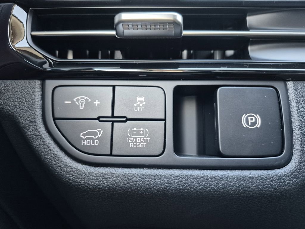 New 2026 Kia Sportage EX image 25