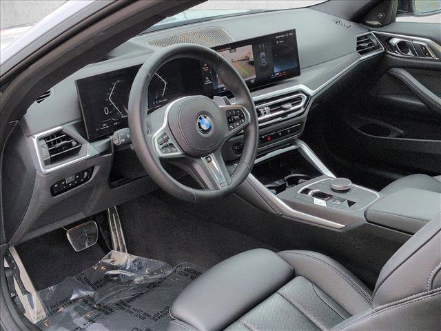 Used 2024 BMW 430i Coupe w/ M Sport Package RWD image 10