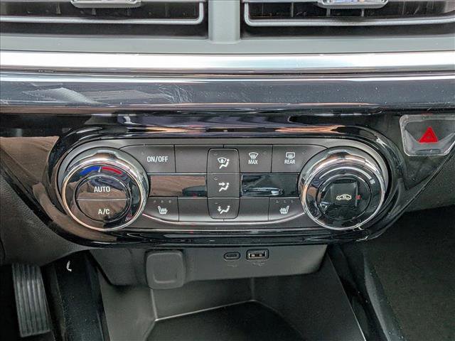 New 2026 Chevrolet Trax RS w/ Driver Confidence Package image 13