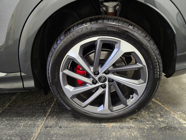 New 2026 Audi SQ5 Prestige AWD/4WD image 11