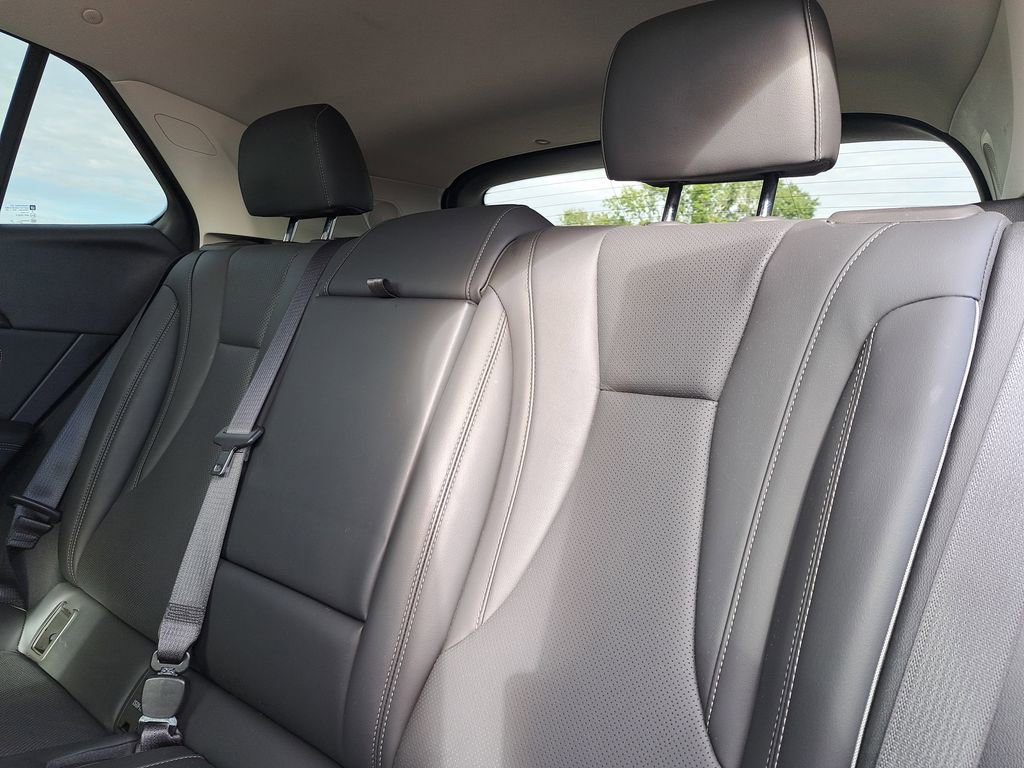 Used 2023 Buick Envision Essence image 9