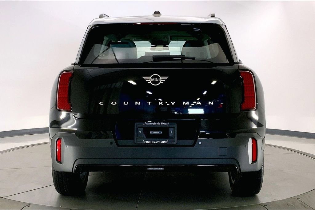 Certified 2025 MINI Cooper Countryman S image 3