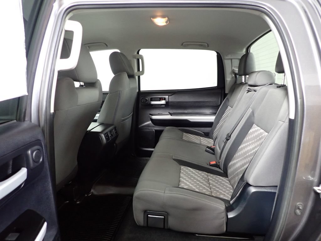 Used 2018 Toyota Tundra SR5 w/ TRD Off Road Package AWD/4WD image 33