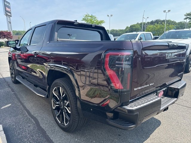 New 2025 GMC Sierra EV Denali image 5