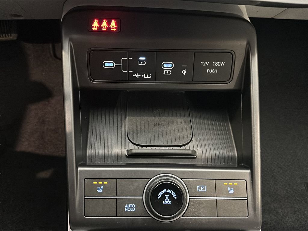 Certified 2025 Hyundai Kona SEL image 26